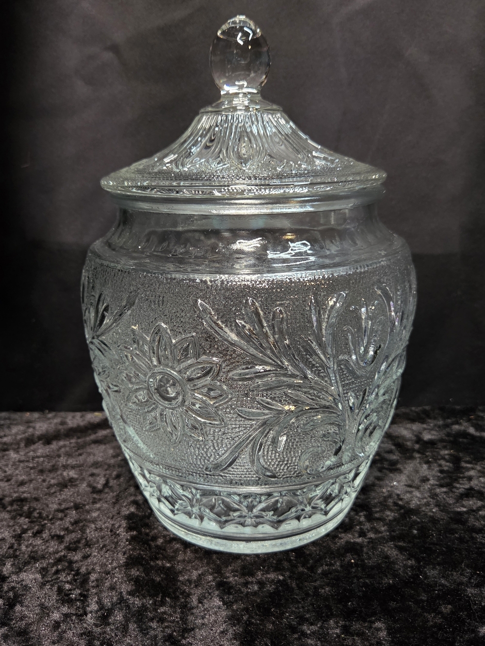 Vintage Anchor Hocking Sandwich Glass Daisy Pattern Biscuit Cookie Jar With Lid